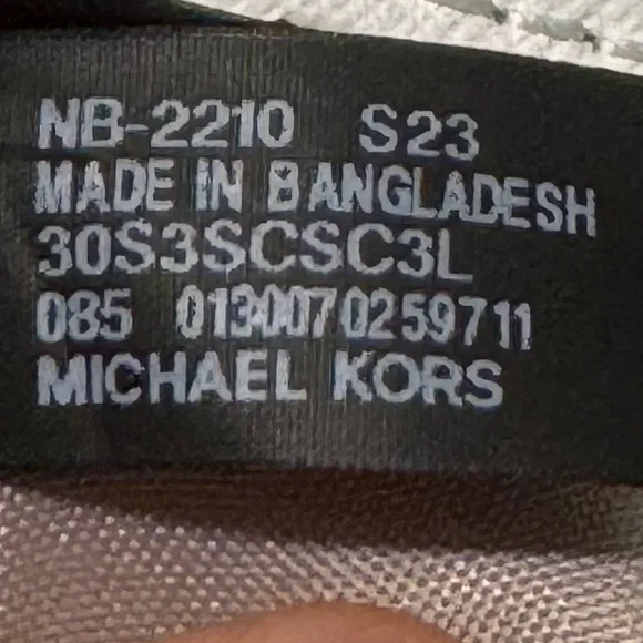 NWT Michael Kors Convertible Clutch Bag in Optic White & chain link strap - Picture 10 of 11